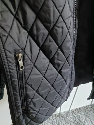 Chaqueta Zara Acolchada Negra Talla M
