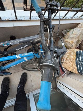 Bicicleta BTWIN azul