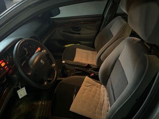 Peugeot 406 de un solo sueño y siempre en garaje