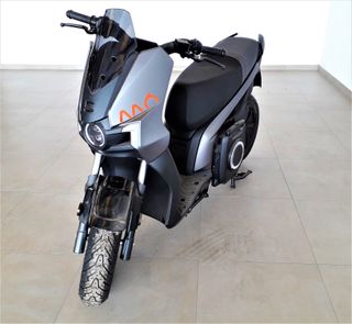 SEAT MO SCOOTER 2023