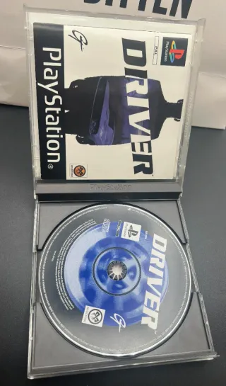 PS1 DRIVER Versión PAL Carátula original y Manual