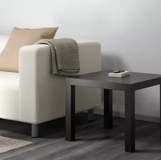 Mesa auxiliar LACK Ikea negra