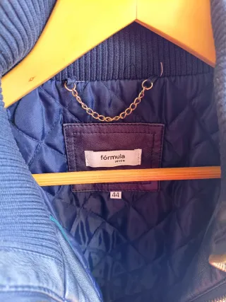 Cazadora imitación piel mujer