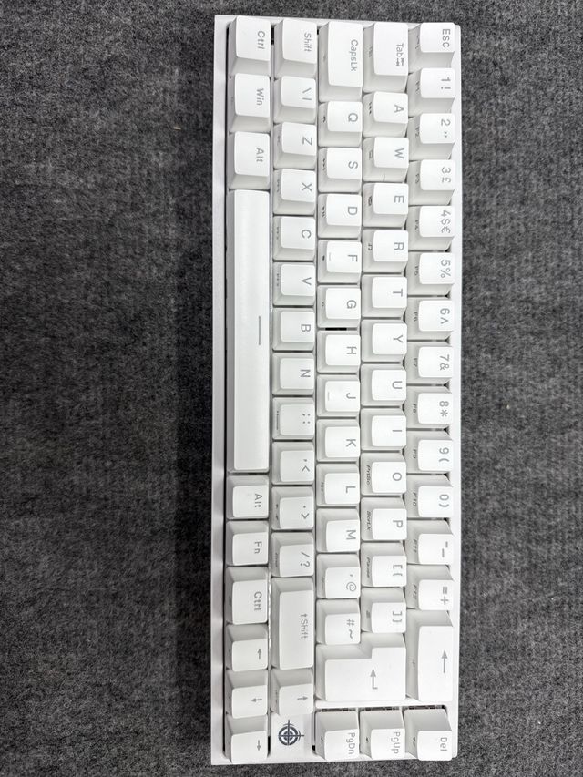 Teclado Mecánico Gaming Magic-refiner MK26 RGB