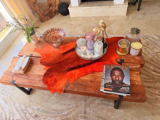 Mesa de centro de madera rústica