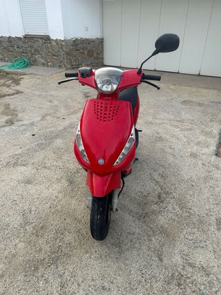 Piaggio Zip Scooter