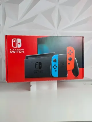 Nintendo Switch V2 + Monster Hunter Rise