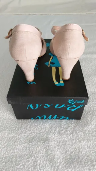 Salones rosa palo con tira