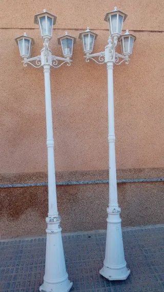 Farolas Blancas Decorativas (2 unidades)