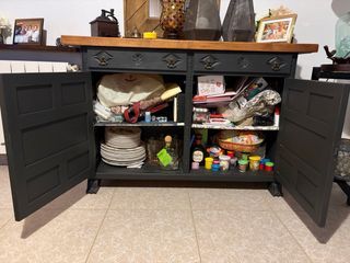 Mueble castellano en madera de cerezo y pino