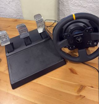 Volante Thrustmaster TX + Pedales