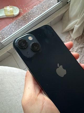 iPhone 13 128GB Medianoche