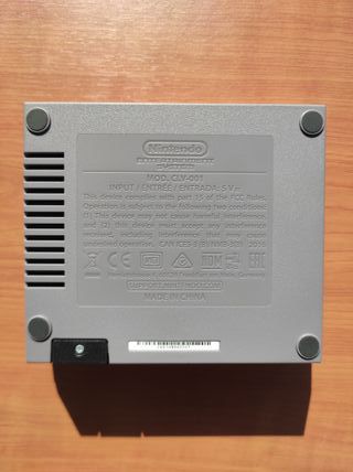 NES CLASSIC MINI + 30 GIOCHI COMPLETA CON SCATOLA