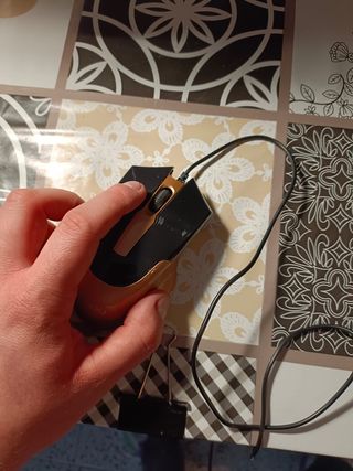 Ratón USB Óptico Negro y Dorado