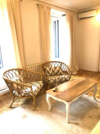 Pareja de Sillas de Ratán de Ikea