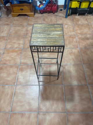 Tavolino ausiliario in legno e ferro battuto 71cm