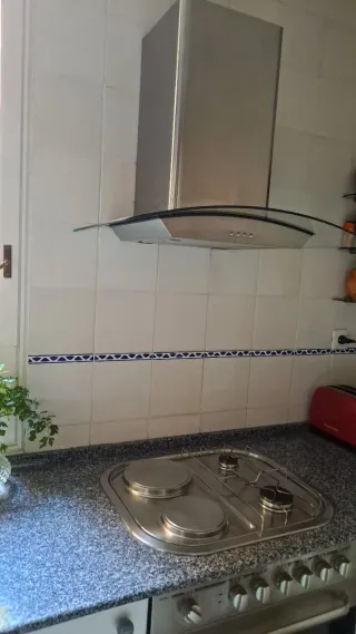 Cocina completa en buen estado, encimera granito