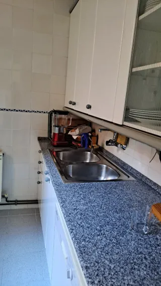 Cocina completa en buen estado, encimera granito