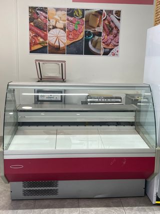 Vitrina charcutera 1,5m con nevera