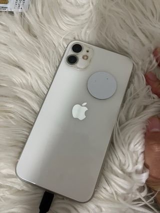 iPhone 11 Apple