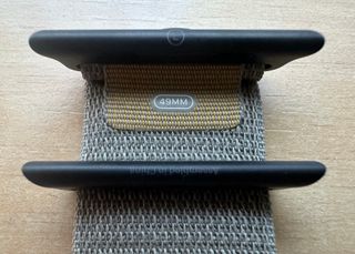 Apple Watch ULTRA 49mm. Tan Alpine Loop L