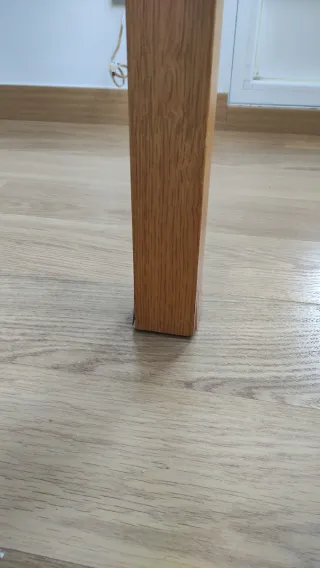 Mesa de comedor extensible de madera