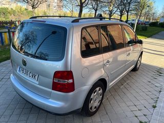 Volkswagen Touran 2004