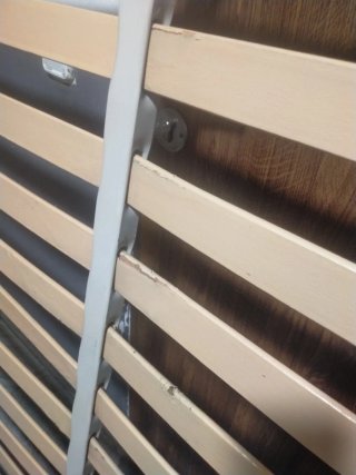 Somier 135x190cm Metal y Madera