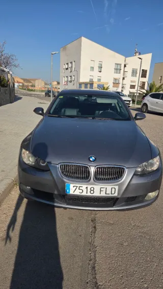 BMW Serie 3 2007 325xi 4x4