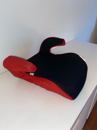 Silla elevador coche niño negro/rojo