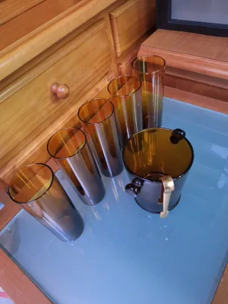 Cubiteras y vasos ámbar años 60