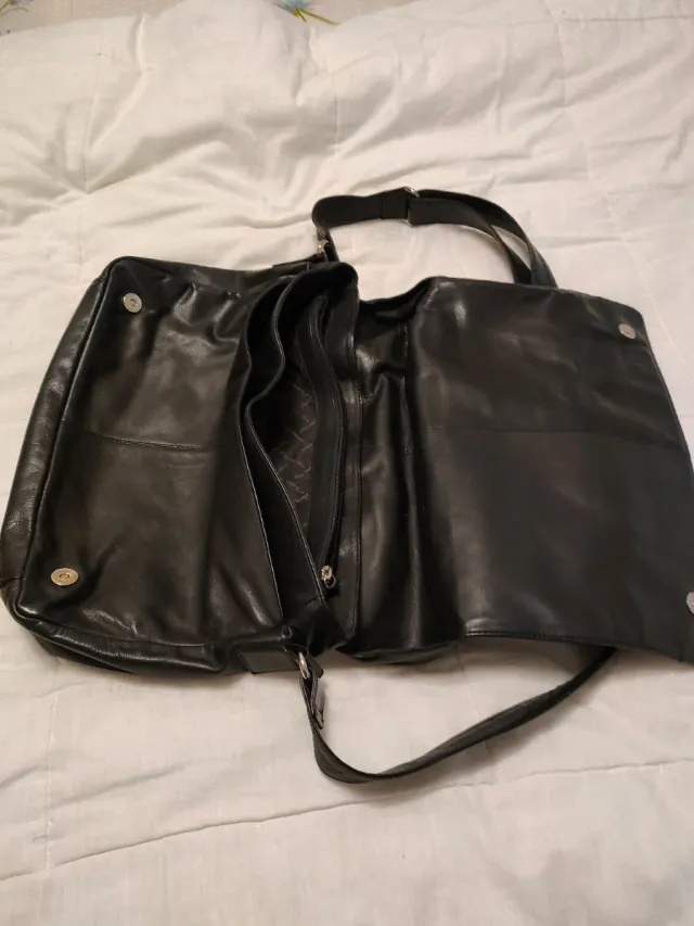 Maletín Emidio Tucci Negro Piel