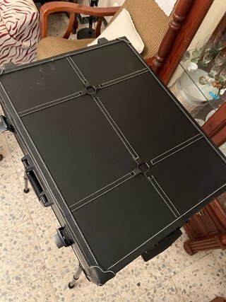 Maletín Camerino Portátil con Espejo y luces Silla