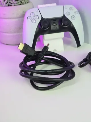 PS5 Slim Digital 1TB + mando Playstation original