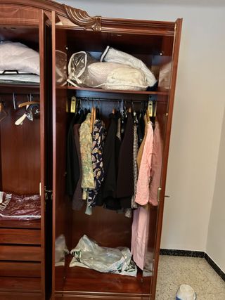 Dormitorio Clásico Completo Madera Oscura