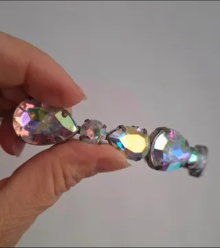Diadema joya cristales tornasolados