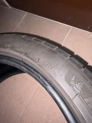 4 Neumáticos Michelin Pilot Sport 4s