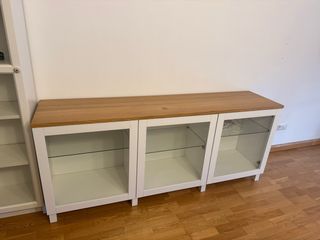 Aparador madera y cristal