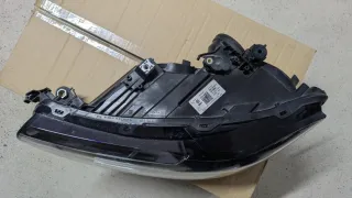 Faro T-Cross Izquierdo