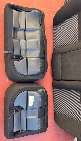 Asientos traseros VW Golf MK4 3 puertas