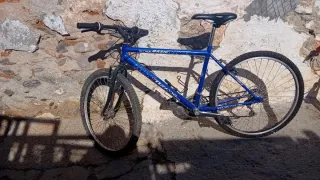 Bicicleta de montaña azul MAX BASIC