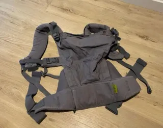 Mochila porteo BOBA. Color gris