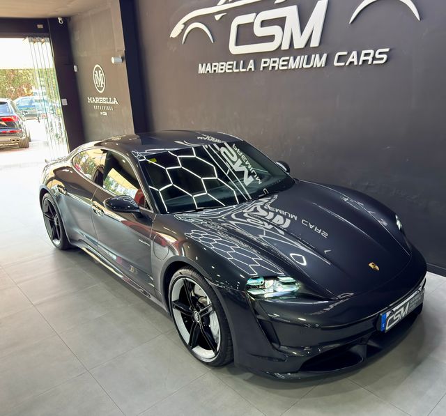 Porsche TAYCAN TURBO 680cv