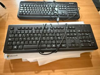Teclado de las marcas Microsoft y HP Negro USB.