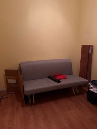 GRATIS - Sofá Cama Gris y Rojo