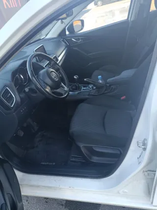 Mazda 3 2016