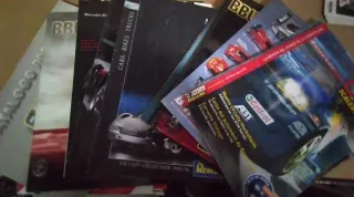 Catálogos vehículos a escala