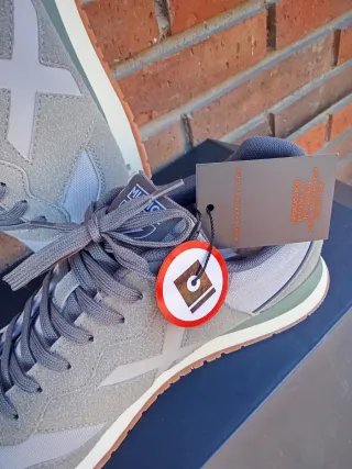 Zapatillas Munich Dash Grises y Verdes