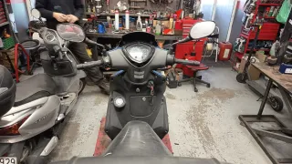 Moto Kymco Agility City 125cc Azul/negra