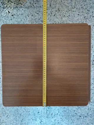 Mesa extensible madera y metal con cajón